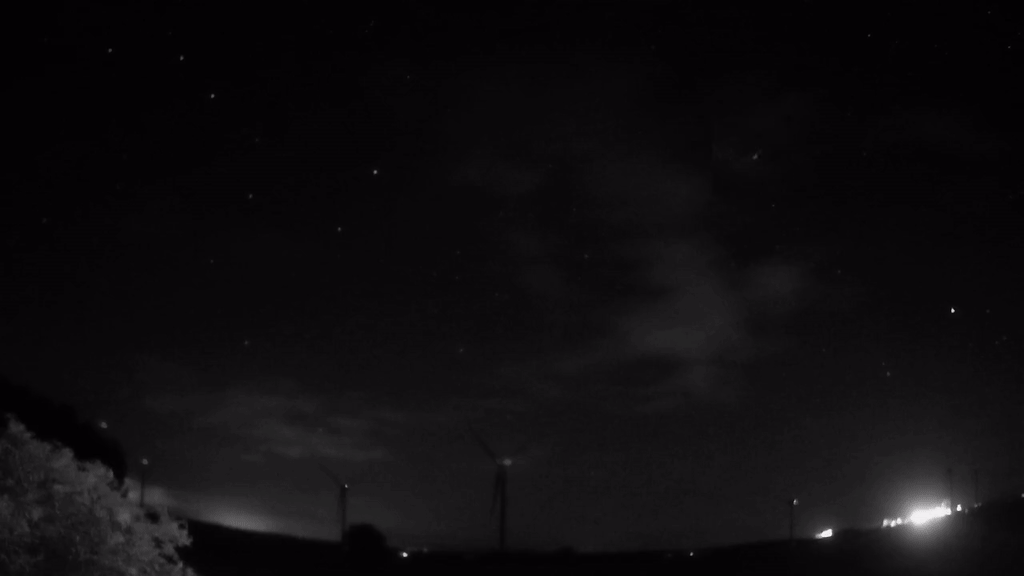 Meteor_20250729_010420.gif