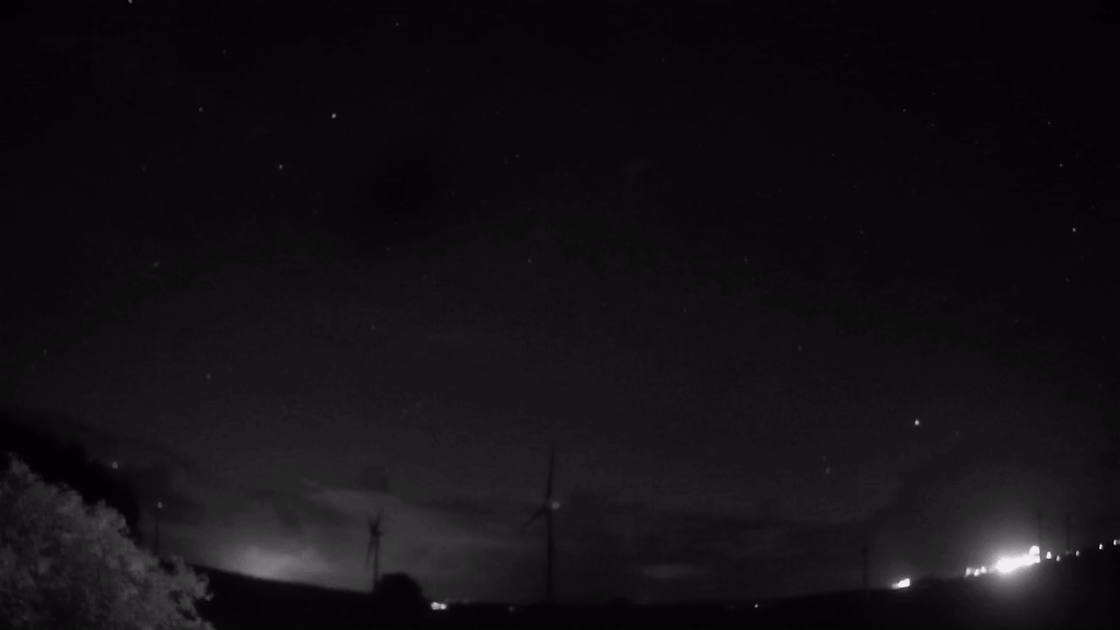 Meteor_20250729_235300.gif