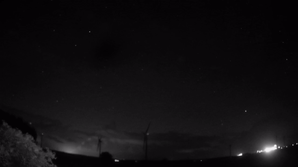 Meteor_20250729_235615.gif