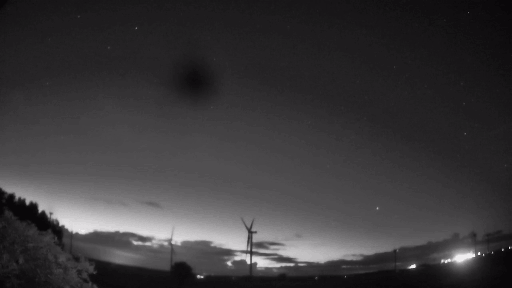 Meteor_20250801_225908.gif