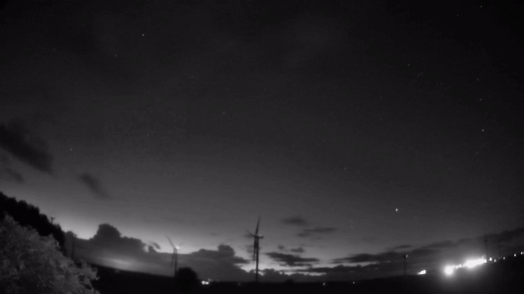 Meteor_20250801_230852.gif
