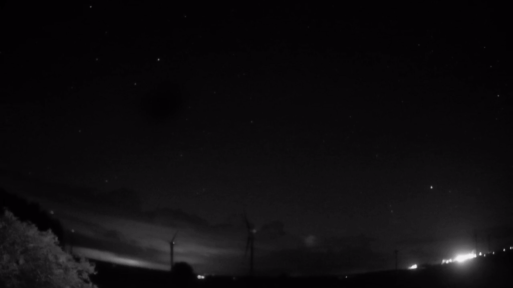 Meteor_20250801_235337.gif